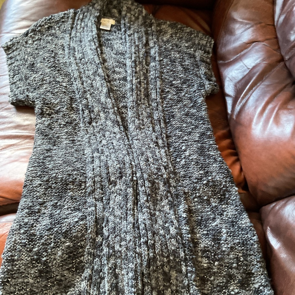 Cache’s Long  Gray Sweater ,short sleeves